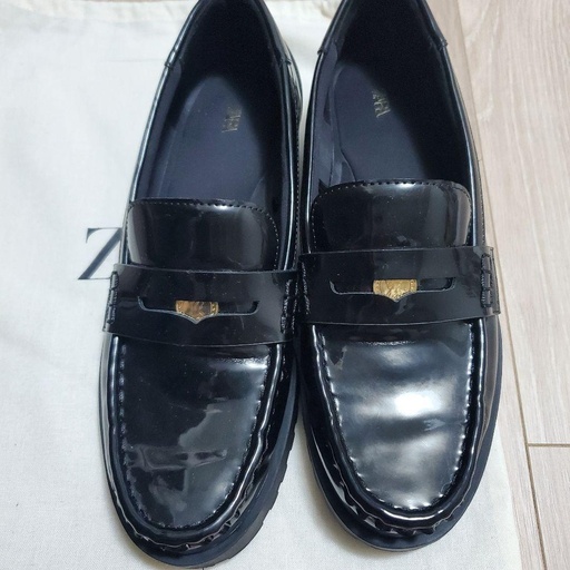[MB-2201] Zara Black Chunky Loafer 